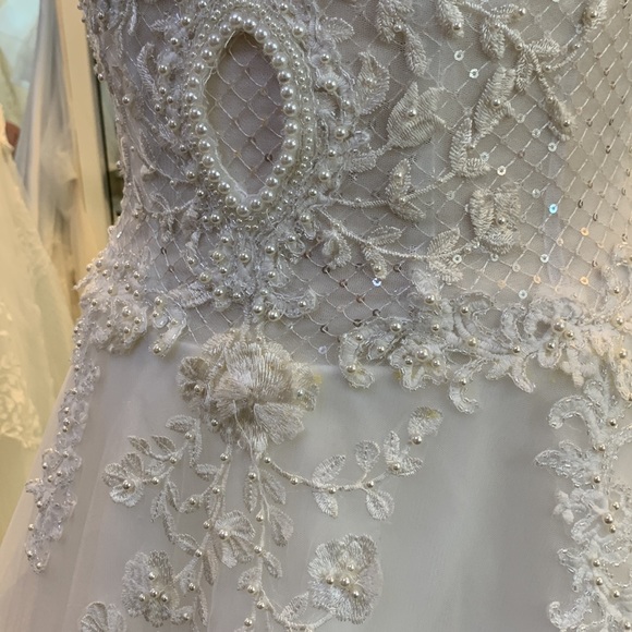 NEW ivory Aline cathedral length train wedding dress beaded corset back vneck - Picture 6 of 11